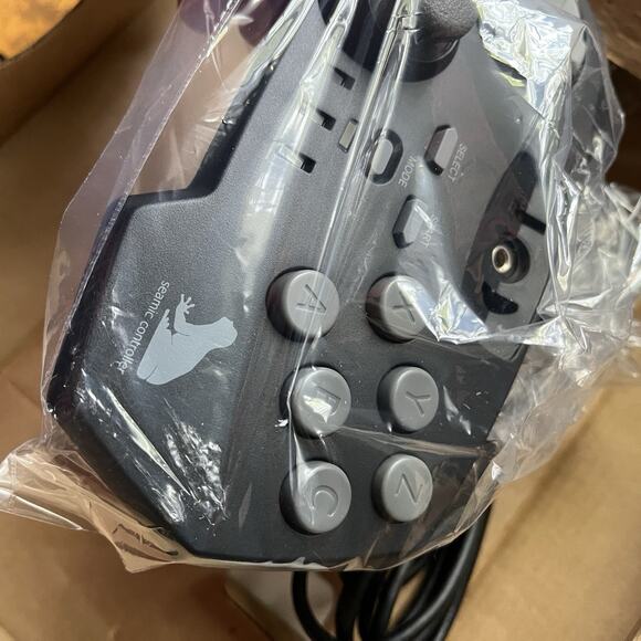 Seaman 2 PS2 CIB Big Box Japan Version with Special Controller / MIC Japanese - Picture 6 of 13